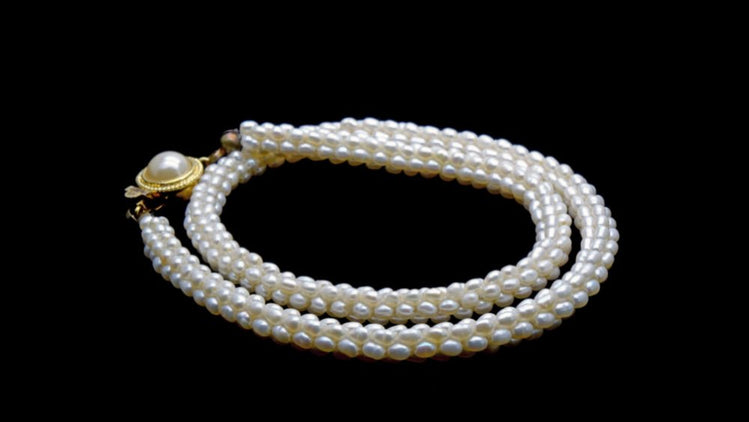 Exploring the Different Types of Pearl Necklaces