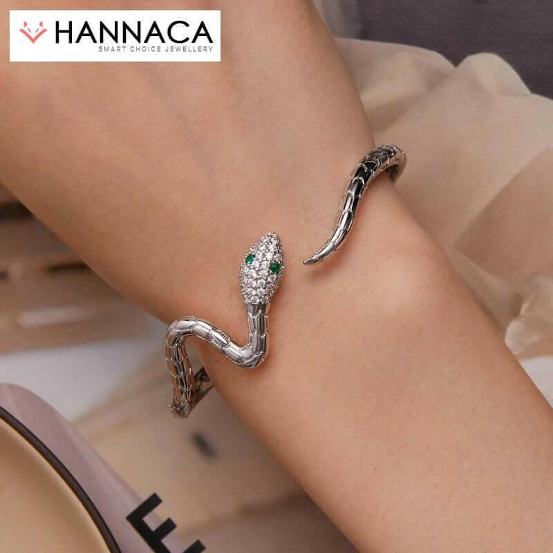 Glittering Snake Bracelet - Hannaca - Hannaca